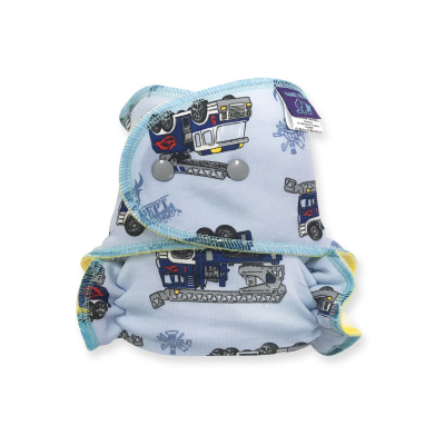 Cloth Bamboo Nappy One-size (Snap) - Truck on blue BR29